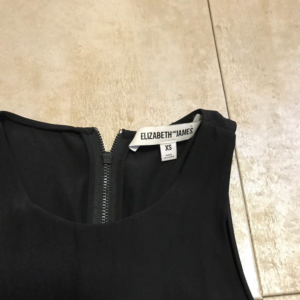 Elizabeth & James woman’s top